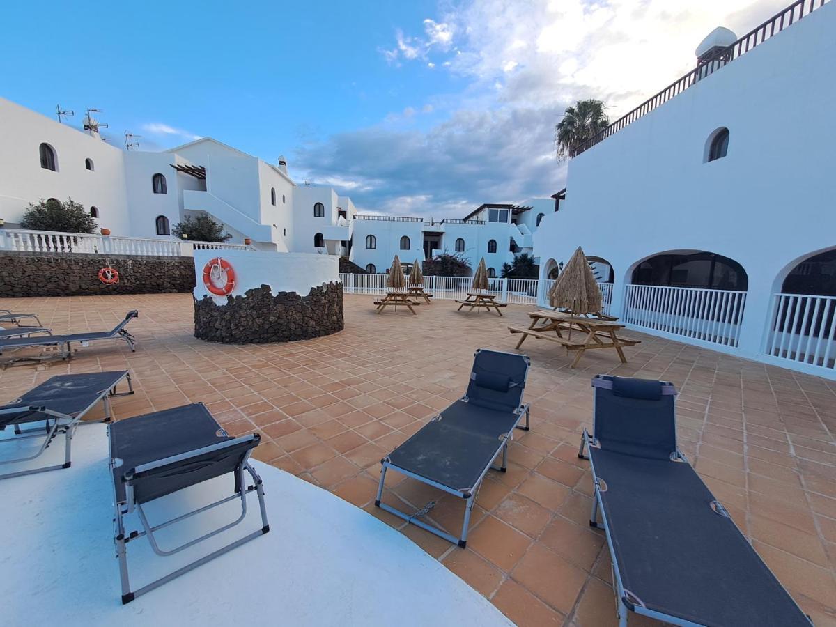 Comfortable Cleo Apartment With Large Terrace Costa Teguise Eksteriør billede